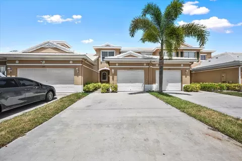 6891 Blue Skies Dr, Lake Worth, FL 33463