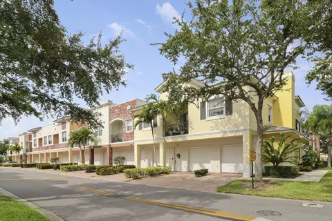 10320 SW Stephanie Way #7-204, Port Saint Lucie, FL 34987