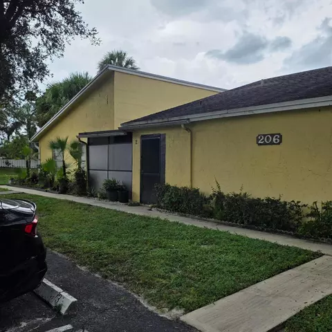 206 Sparrow Dr #2, Royal Palm Beach, FL 33411