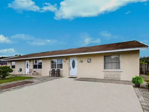4966 Pimlico Ct, West Palm Beach, FL 33415