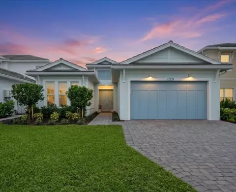 12538 Nautilus Cir, Palm Beach Gardens, FL 33412