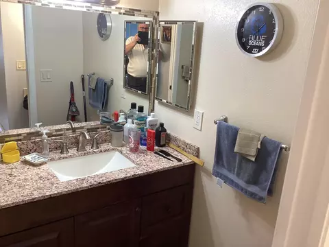 Bath - 13941 Nesting Way #C, Delray Beach, FL 33484 photo 1 of 3