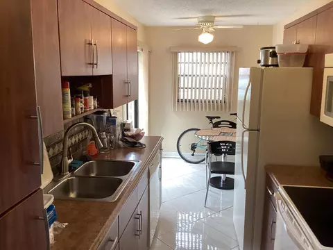 Kitchen - 13941 Nesting Way #C, Delray Beach, FL 33484 photo 1 of 3