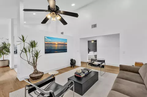 Living - 82 Baytree Cir, Boynton Beach, FL 33436 photo 3 of 3