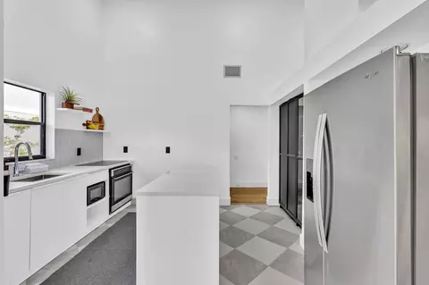 Kitchen - 82 Baytree Cir, Boynton Beach, FL 33436 photo 1 of 6
