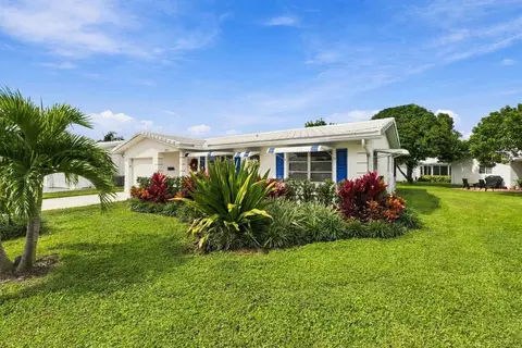 2021 SW 18th Dr, Boynton Beach, FL 33426