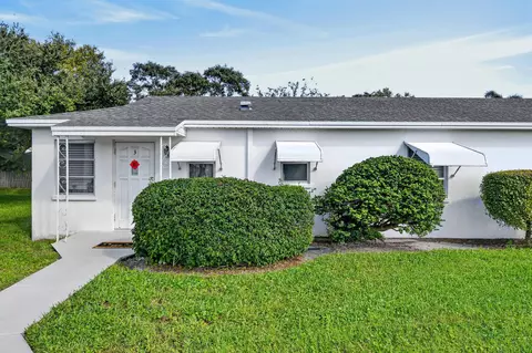 10084 N Meridian Way N #3, Palm Beach Gardens, FL 33410