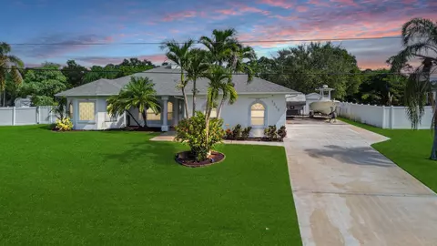 3515 SW Macon Rd, Port Saint Lucie, FL 34953