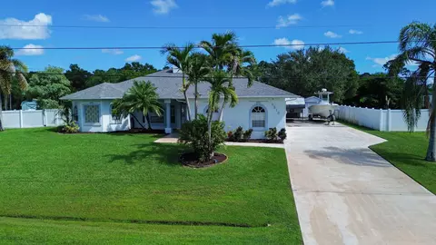 3515 SW Macon Rd, Port Saint Lucie, FL 34953