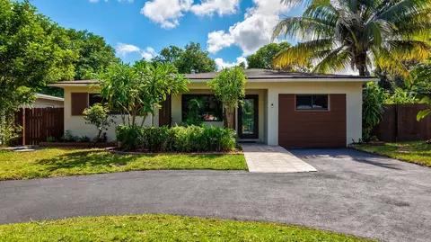2638 Adams St, Hollywood, FL 33020