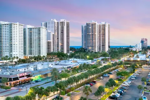 3300 NE 36th St #710, Fort Lauderdale, FL 33308