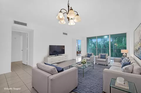 3051 S Palm Aire Dr UNIT 308, Pompano Beach, FL 33069