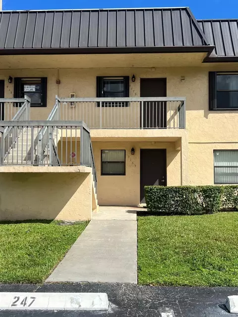 9165 NW 1st St #102, Pembroke Pines, FL 33024