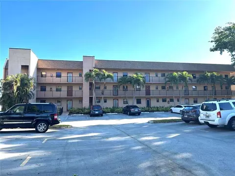 10303 Sunrise Lakes Blvd #205, Sunrise, FL 33322