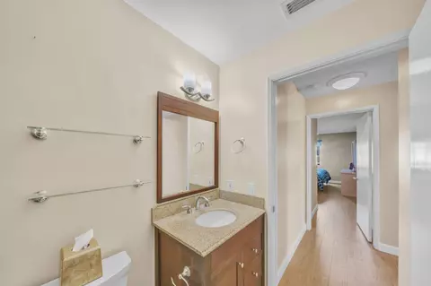 Bath - 8918 Windtree St, Boca Raton, FL 33496 photo 5 of 5