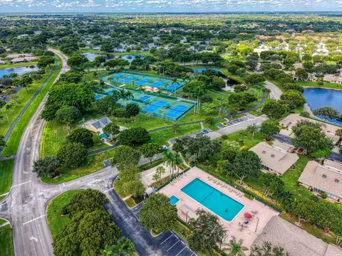 View/Area - 8918 Windtree St, Boca Raton, FL 33496 photo 8 of 10