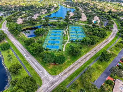 View/Area - 8918 Windtree St, Boca Raton, FL 33496 photo 9 of 10