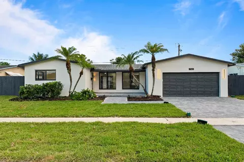 9160 SW 54th Pl, Cooper City, FL 33328