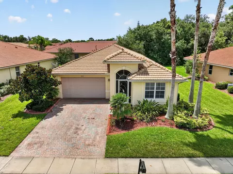 6311 Astor Pl, Vero Beach, FL 32966