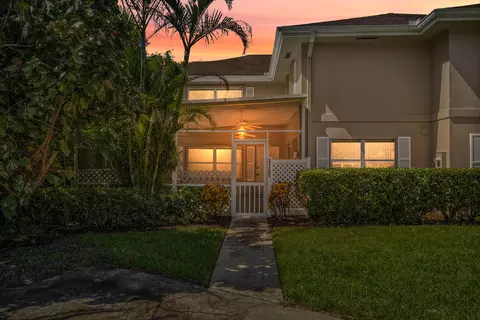 3269 SW Sunset Trace Cir, Palm City, FL 34990