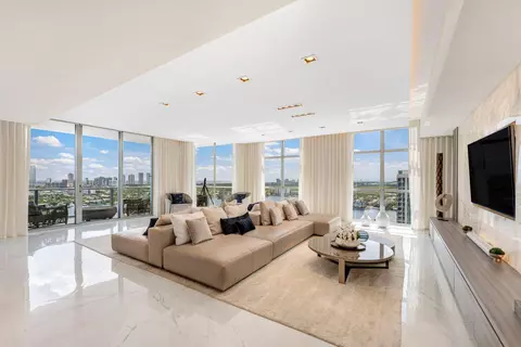 17301 Biscayne Blvd #PH-7, North Miami Beach, FL 33160