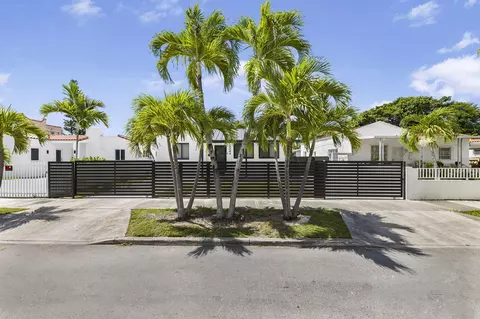 2244 SW 10th St, Miami, FL 33135