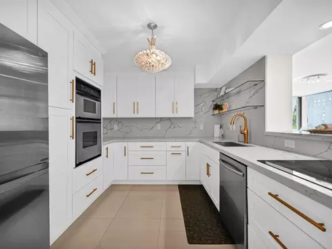 2049 S Ocean Dr #209E, Hallandale Beach, FL 33009