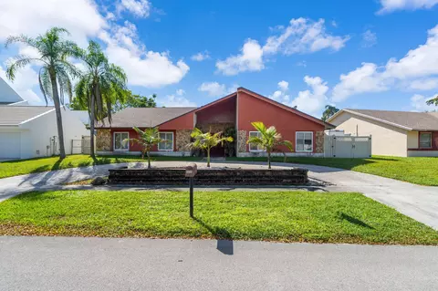 7000 NW 49th St, Lauderhill, FL 33319