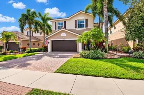 8140 Brigamar Isles Ave, Boynton Beach, FL 33473