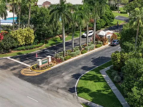 7605 Trent Dr #103-B, Tamarac, FL 33321