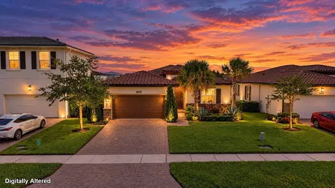 8410 NW Greenbank Cir, Port Saint Lucie, FL 34987