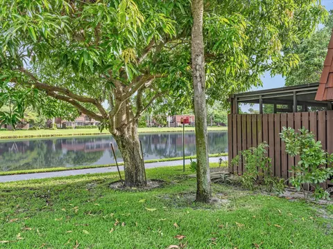 8511 Boca Rio Dr, Boca Raton, FL 33433