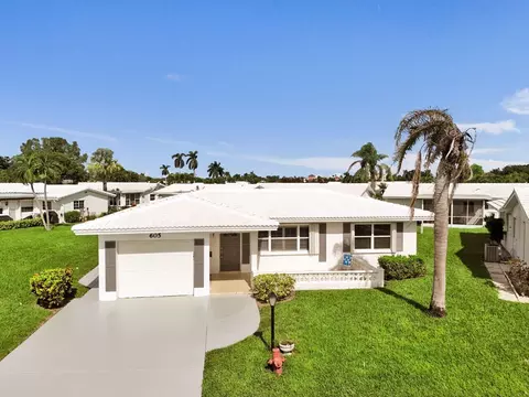 605 SW 21st Cir, Boynton Beach, FL 33426