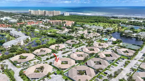 View/Area - 1127 E Seminole Ave #15D, Jupiter, FL 33477 photo 1 of 5