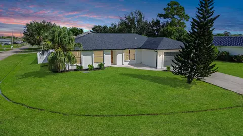 2291 SW Jay Ave, Port Saint Lucie, FL 34953