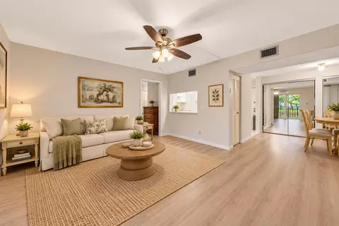 3909 N Ocean Blvd #113, Fort Lauderdale, FL 33308