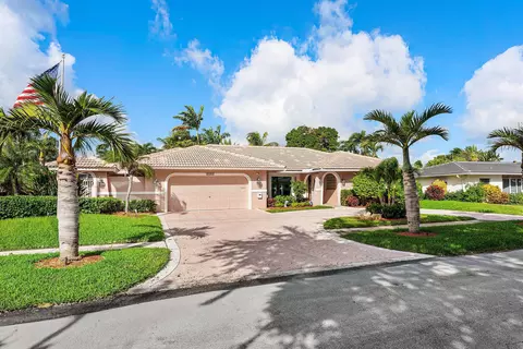 1115 SE 14th Ave, Deerfield Beach, FL 33441