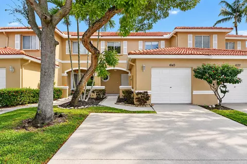 6143 Whalton St, West Palm Beach, FL 33411