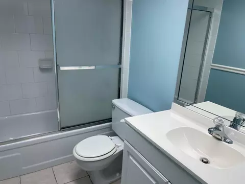 Bath - 950 S Kanner Hwy B-7 Hwy #B-7, Stuart, FL 34994 photo 1 of 3