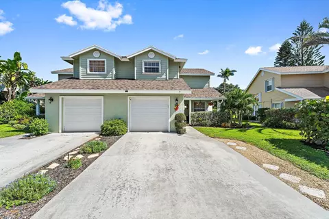 13146 Quiet Woods Rd #B, Wellington, FL 33414