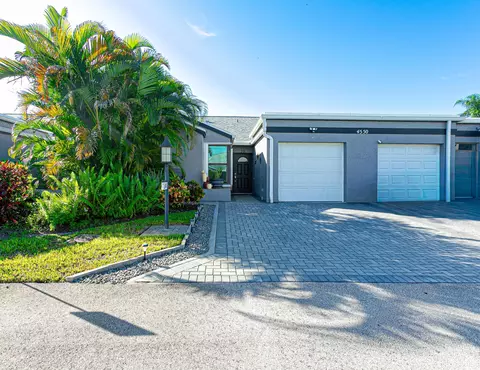 4550 Biddeford Ave #38, West Palm Beach, FL 33417