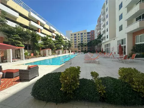 2775 NE 187th St #621, Aventura, FL 33180