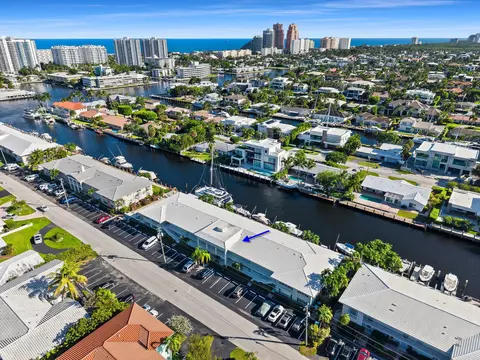2830 NE 30th St #10, Fort Lauderdale, FL 33306
