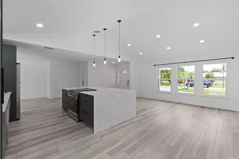 Kitchen - 5008 SE Major Way, Stuart, FL 34997 photo 3 of 6