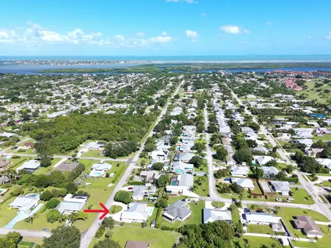 View/Area - 5008 SE Major Way, Stuart, FL 34997 photo 1 of 4