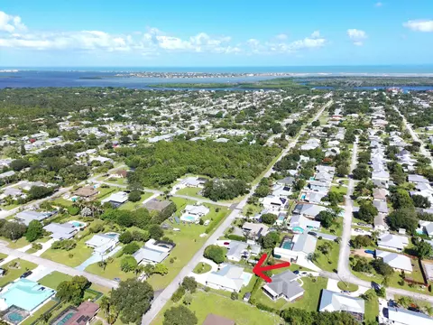 View/Area - 5008 SE Major Way, Stuart, FL 34997 photo 3 of 4
