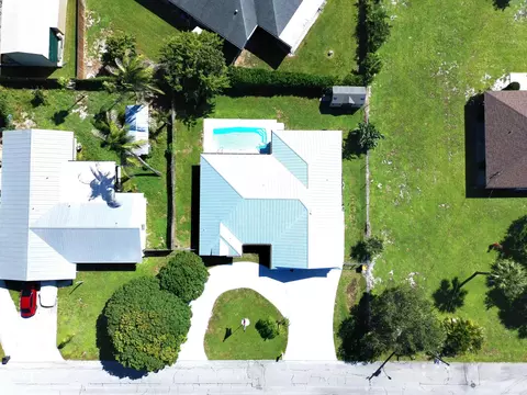 View/Area - 5008 SE Major Way, Stuart, FL 34997 photo 4 of 4