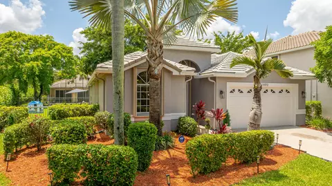 11972 Glenmore Dr, Coral Springs, FL 33071