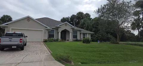 266 La Gore St SW, Palm Bay, FL 32908