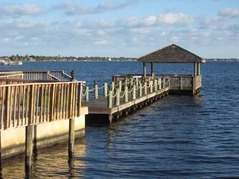 3321 SE La Prado Ct #2 E, Port Saint Lucie, FL 34952